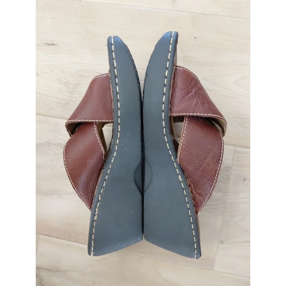 Vtg Sz 8.5 US 70s 80s Cherokee Buckle Sandals Shoes Platform Low Wedge Heel Boho